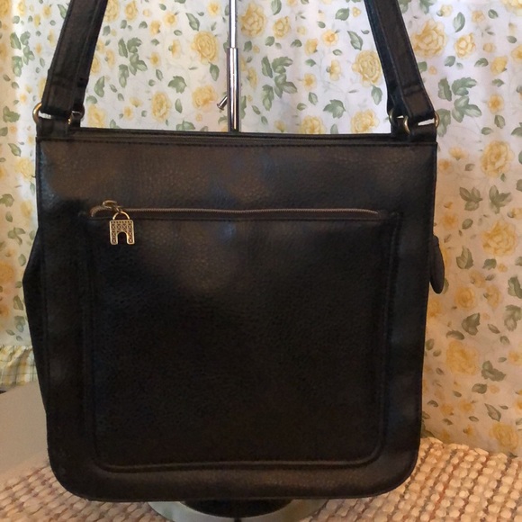 Relic - Picture 8 of 8